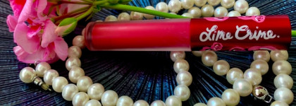 Красивая, но с дурным характером! Жидкая матовая помада velvetines в летнем оттенке True love от Lime crime