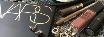 Раскрась серые будни в серый цвет