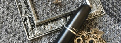 Mac lipstick Verve - сатиновый акцент на губах