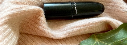 Самый популярный нюд марки M.A.C - Lipstick Velvet teddy