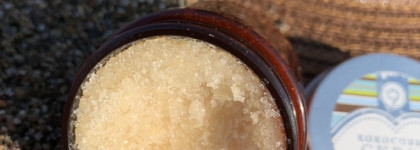 2 скраба для губ от «советских» производителей: Спивакъ - «Шоколад», Крымская мануфактура - «Кокосовый»