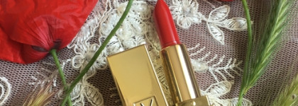 Любимая шелковистая красная помада YSL Rouge Pur Couture Pure Сolour Satiny Radiance в оттенке 01