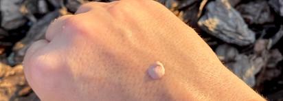 Kate Somerville EradiKate Daily Foaming Cleanser – лучшая пенка для умывания для комбинированной кожи, которую я не повторю