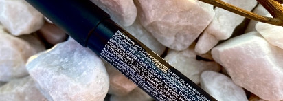 Golden Rose Matte Lipstick Crayon - легендарный продукт марки, оттенок пыльной розы номер 11