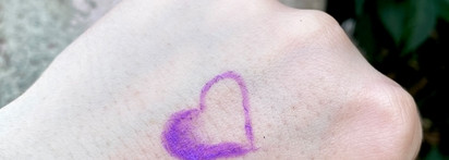 Love Generation Bunny Color Gel Eye Pencil 07 цвет настроения "фиолетовый" шикарный, бюджетный карандаш для глаз