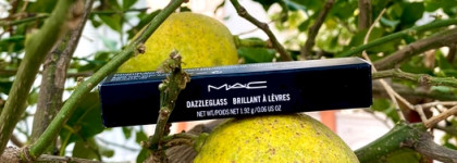 Какая гадость эта ваша заливная рыба от MAC Dazzleglass в оттенке Money Honey блеск для губ