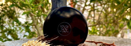 Rouge Bunny Rouge Highlighting Powder Loves Lights - аристократическое сияние