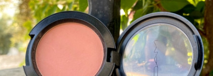 MAC Pro Longwear Blush – Устойчивые, матовые румяна в легендарном оттенке Melba
