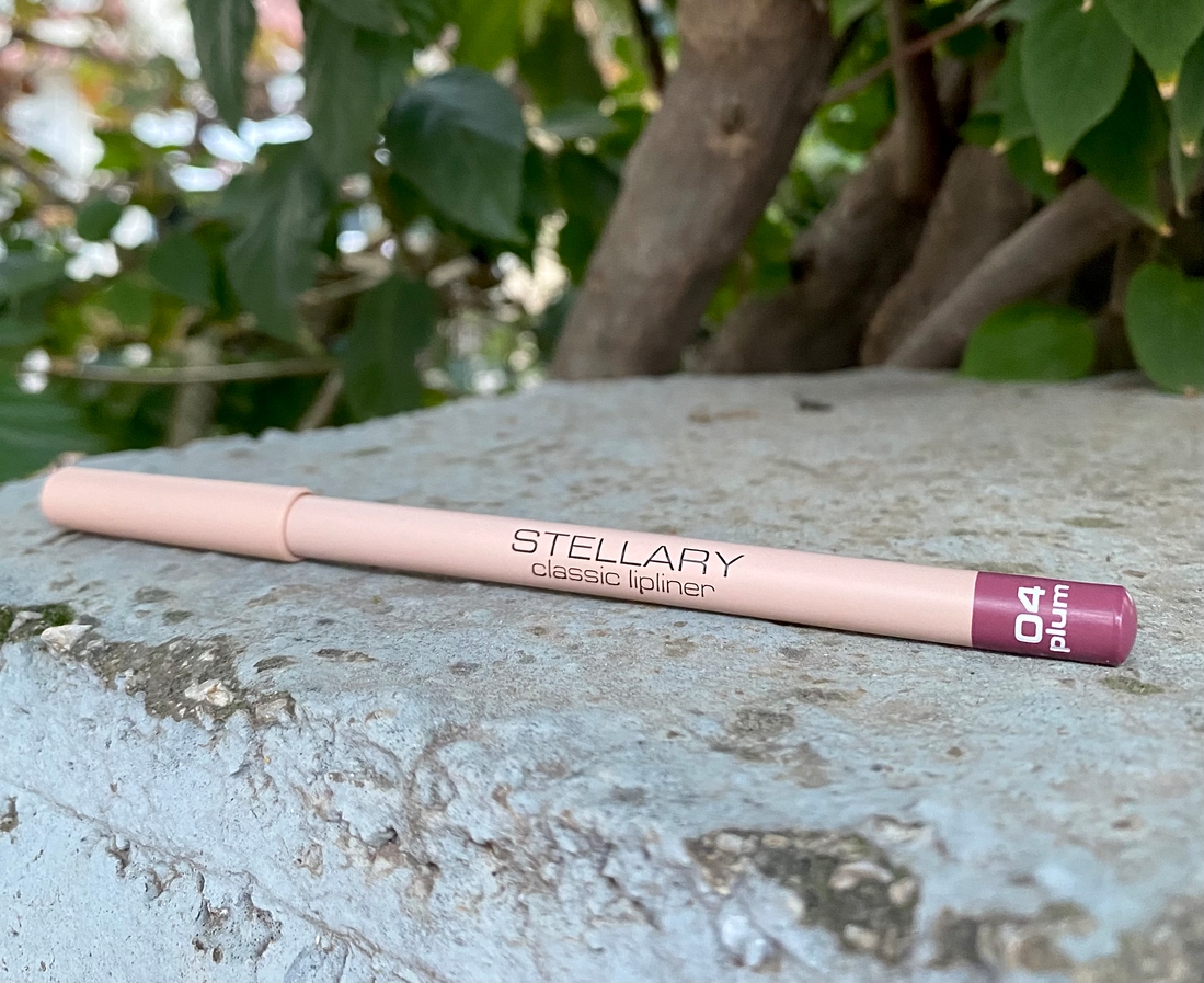 Stellary Classic Lipliner 04 plum - стильный, пыльно-сливовый оттенок на осень