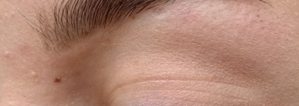 Не очень новая новинка, которую очень ждали у Lamel. Lamel Professional Insta Micro Brow Pencil (402)