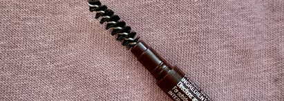 Не очень новая новинка, которую очень ждали у Lamel. Lamel Professional Insta Micro Brow Pencil (402)