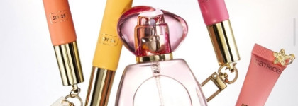 Классная новинка этого лета с SPF - пептидный блеск для губ Catrice The Summer Edit Peptide Lipgloss оттенок C02 Guava Jam