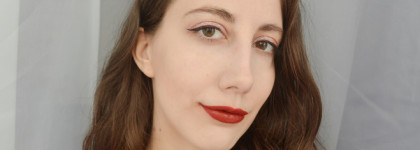 Моя коллекция помад в ярких оттенках: от красных до фиолетовых, которые могут похвастаться отличной стойкостью