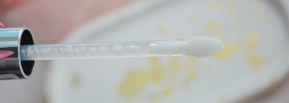 Сравнение двух сияющих пламперов L'Oreal Paris и Essence