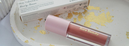 Жидкие тени для век Rare Beauty Stay Vulnerable в оттенке Mauve