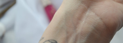 Блеск для губ Vivienne Sabo Magicien в оттенке 02. Идеальная база на каждый день