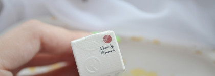 Жидкие тени для век Rare Beauty Stay Vulnerable в оттенке Mauve