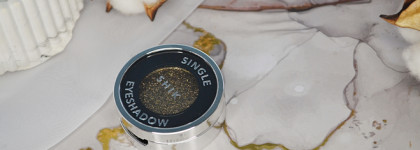 История с неоправданными ожиданиями в осенней лимитки: спаркл Shik Single Eyeshadow в оттенке Diadem