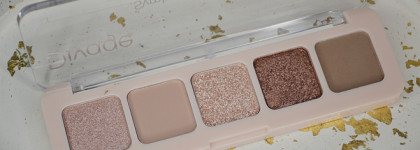 Скучная и ненужная: тени для век Divage Symbolism of Colors Sand & Flowers