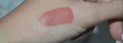 Что-то на идеальном: румяна и подводка от Sergey Naumov