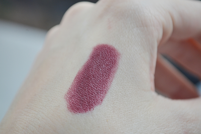 Сочный винный: кремовая помада для губ Stellary My Lip Symbol в оттенке 06 Sexy