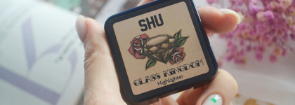 Сияющее недоразумение: хайлайтер SHU Glass Kingdom highlighter в оттенке 321
