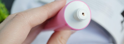 Новинка 2024: тональная основа Beauty bomb Romecore Rich witch в оттенке 01