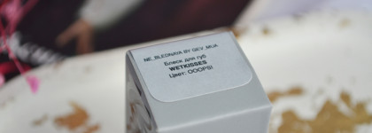 Ни туда,ни сюда: блеск для губ Wetkisses Ne_blednaya By GEV MUA в оттенке Ooops