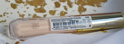 Легчайший консилер Vivienne Sabo correcteur eclaircissant lumineux Aurora в оттенке 02