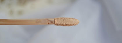 Легчайший консилер Vivienne Sabo correcteur eclaircissant lumineux Aurora в оттенке 02