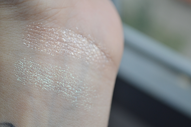 Лучшие тени бренда: сияющие тени Art- Visage Illusion Glitter Eyeshadow в оттенках 31 и 35