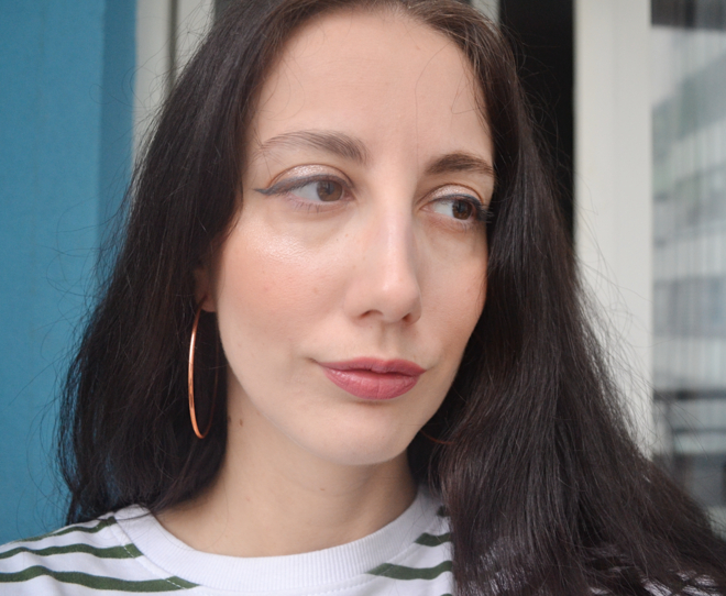 Новинка 2025: губная помада Stellary Nude Lips Long Lasting Lipstick в оттенках 10 и 11
