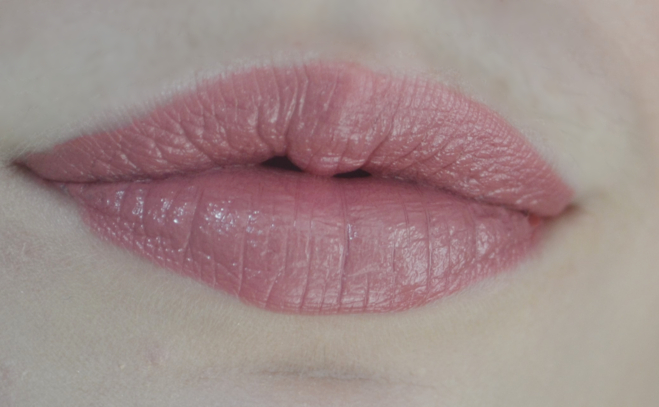 Новинка 2025: губная помада Stellary Nude Lips Long Lasting Lipstick в оттенках 10 и 11