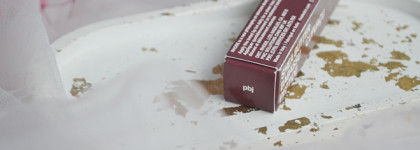 Новая любовь с Rhode Peptide Lip Tint в оттенке PBJ