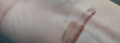 Неуловимое масло Parisa Hot Lips в оттенке 05