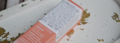 Красивый персик с тинтом для губ Rom&nd Juicy Lasting Tint в оттенке 02