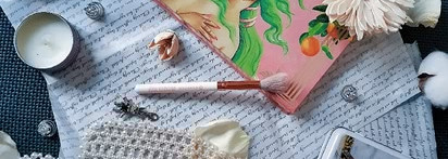 Любимая из Venus XL II от Lime crime