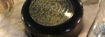 Вроде нравится, а вроде и нет. Тени для век Limoni "Eye Shadow Prism" (004)