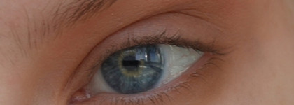 Сияющий макияж с палеткой «Умиротворённый Земляной Дракон»