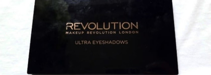 Хорошая нюдовая палетка - Makeup Revolution 32 Ultra Eyeshadows Beyond Flawless