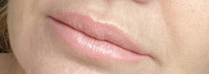 Помада Abigail #42 Lip Color Sheer Rouge a Levres Transparent и Edie #01 Lip Color Rouge a Levres от Tom Ford