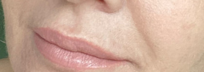 Помада Abigail #42 Lip Color Sheer Rouge a Levres Transparent и Edie #01 Lip Color Rouge a Levres от Tom Ford