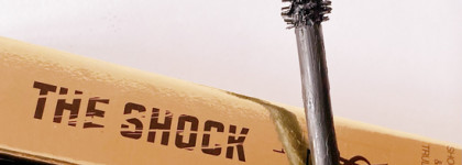 Тушь для ресниц YSL mascara volume effet faux cils the shock в оттенке 01 Noir asphalte