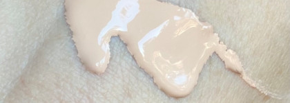 Chanel Le Teint Ultra Ultrawear Flawless Foundation Luminous Matte Finish SPF 15 в оттенке 10 Beige ультрастойкий тональный флюид сияющий матовый результат