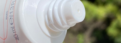 Крем для лица увлажняющий Avene Hydrating cream SPF 30 для сухой и очень сухой чувствительной кожи