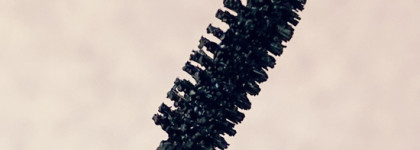 Хорошая тушь Max Factor 2000 calorie dramatic volume 01