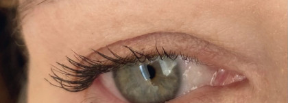 Хорошая тушь Max Factor 2000 calorie dramatic volume 01