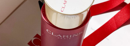 Антивозрастной разглаживающий смягчающий флюид Multi-Intensive super restorative smoothing treatment essence Clarins