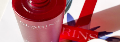 Антивозрастной разглаживающий смягчающий флюид Multi-Intensive super restorative smoothing treatment essence Clarins