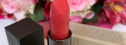 Burberry: продолжение знакомства - матовые помады Lip Velvet #405 Nude Rose и #413 Pomegranate Pink